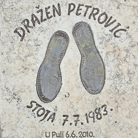 Apartament Secret Ingridients *